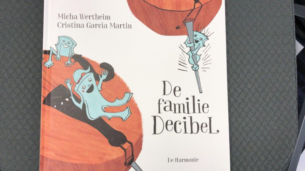 de familie decibel