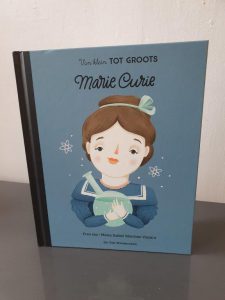 Prentenboek Marie Curie van kleins tot groots