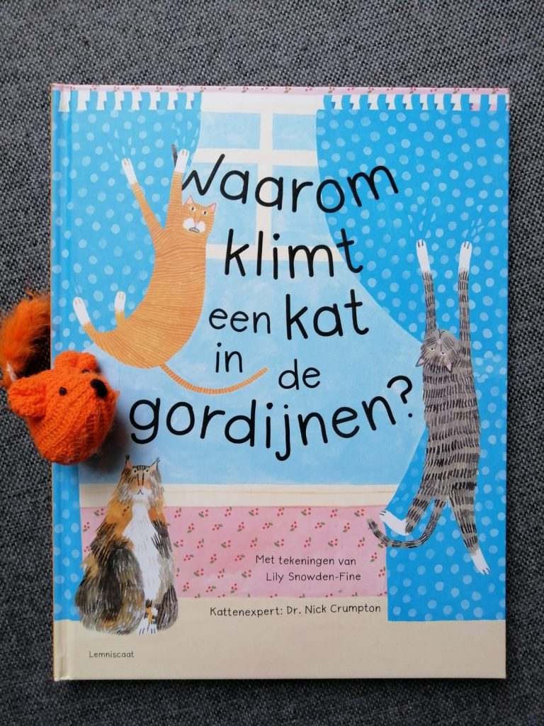 waarom klimt een kat in de gordijnen