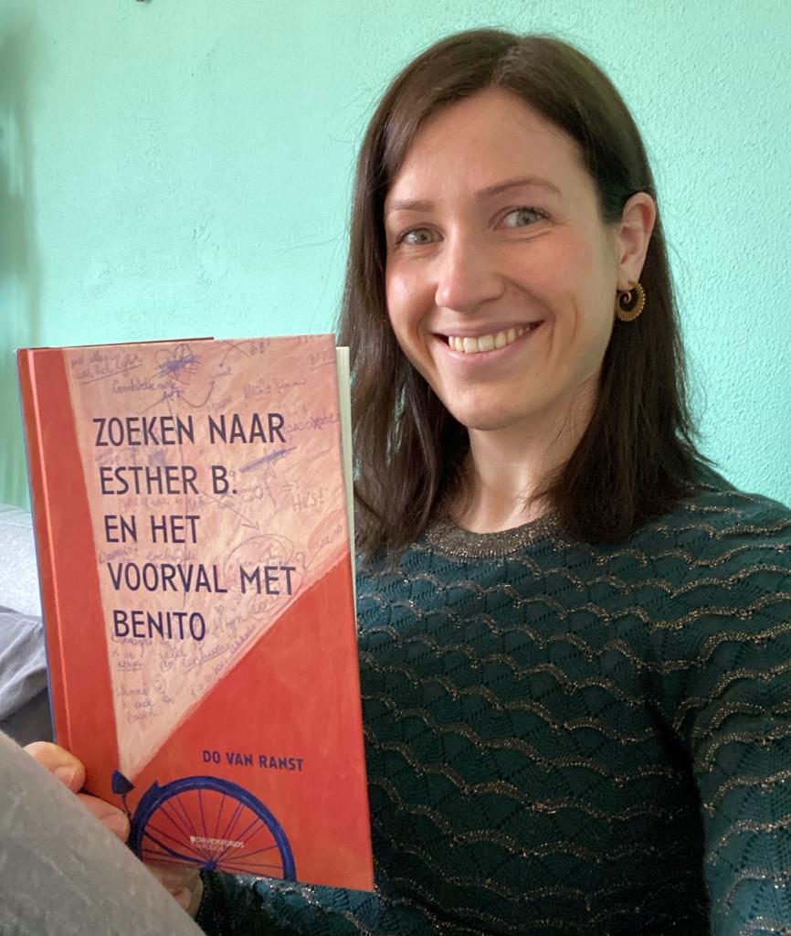 zoeken naar Esther B. en het voorval met Benito