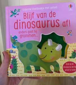 Blijf van de dinosaurus af!