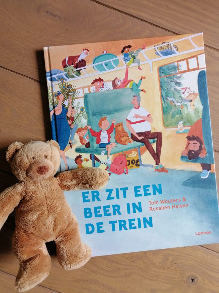 Er zit een beer in de trein