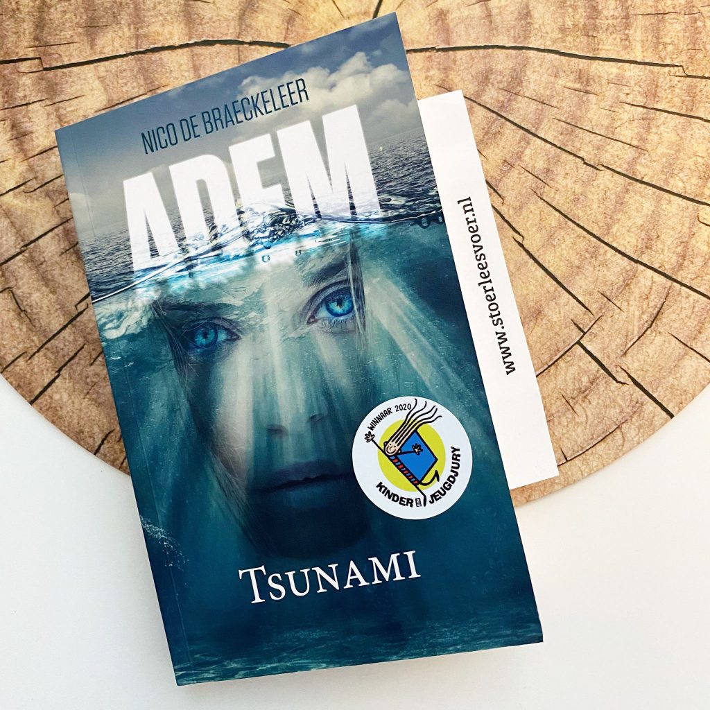 Adem: Tsunami