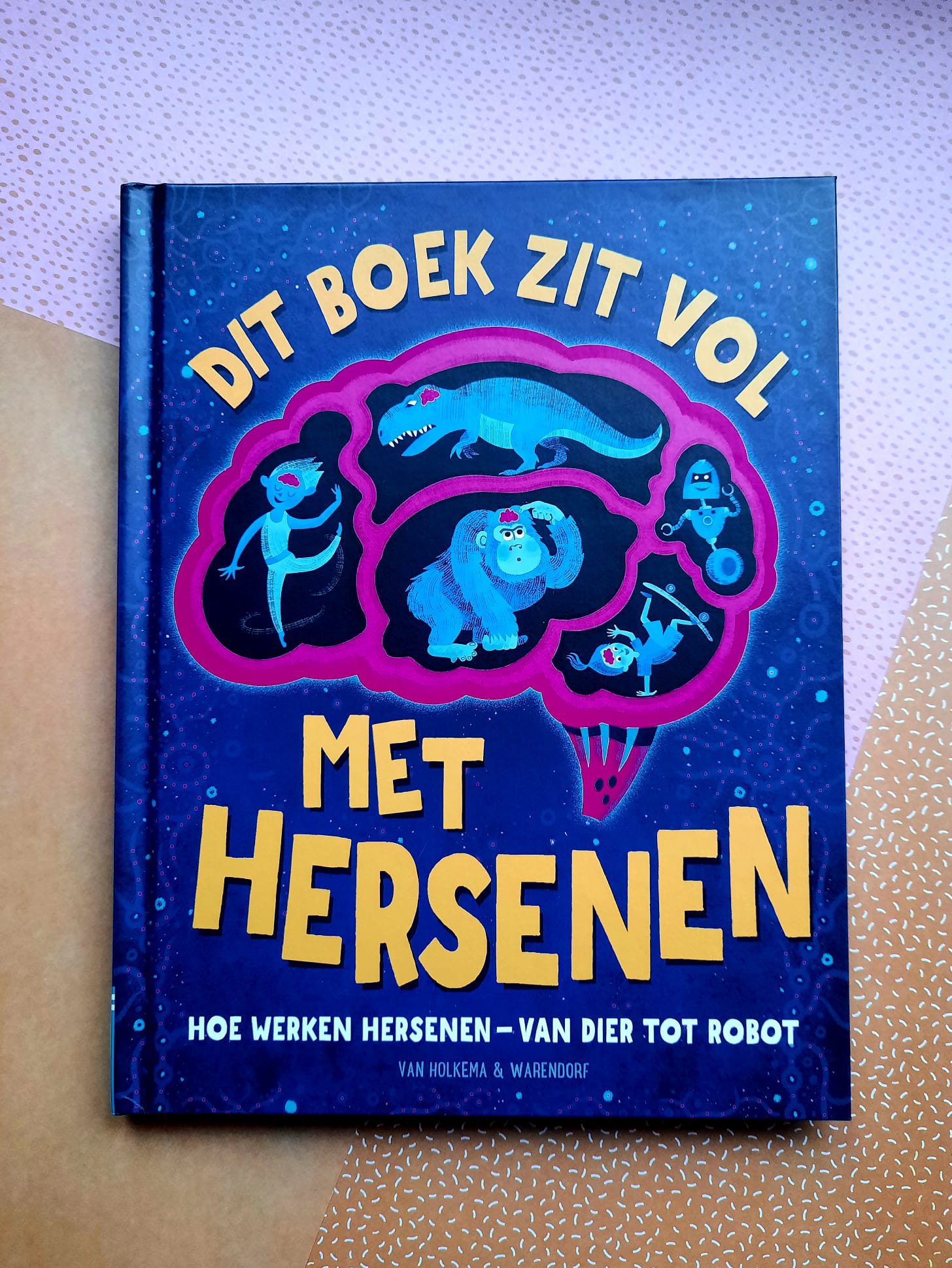 Dit boek zit vol met hersenen