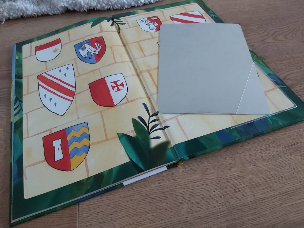 Spiegelridder boek met spiegel