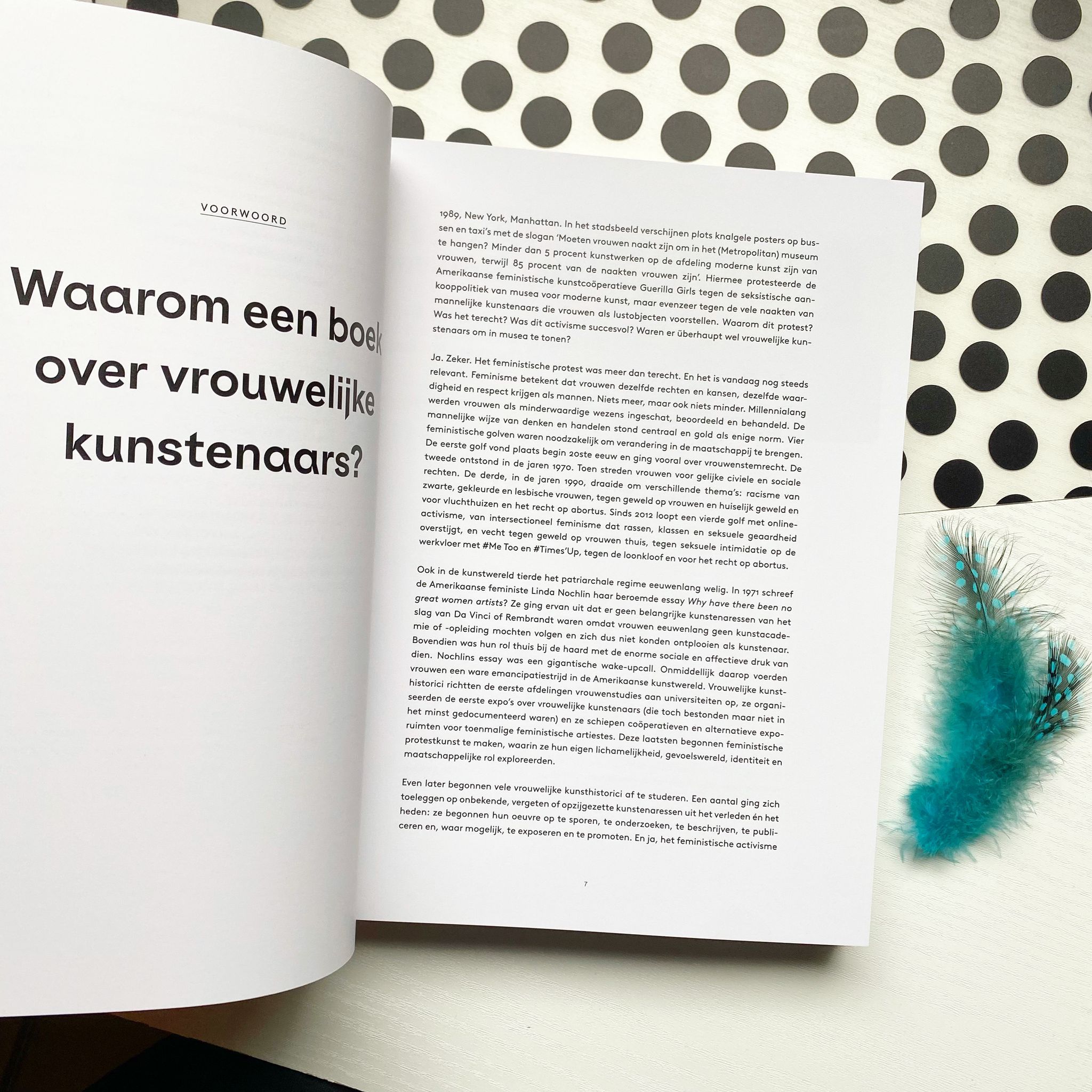 Moeten vrouwen naakt zijn om in een museum te hangen?