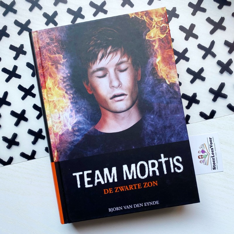 Team Mortis: De zwarte zon