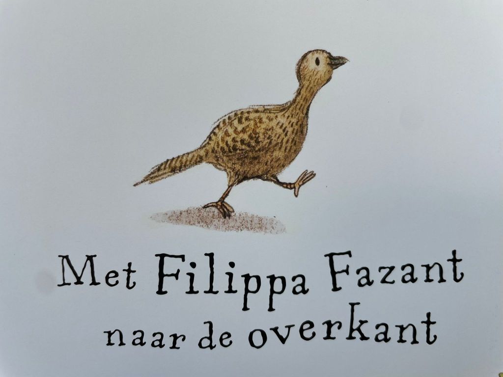 Met Filippa fazant naar de overkant