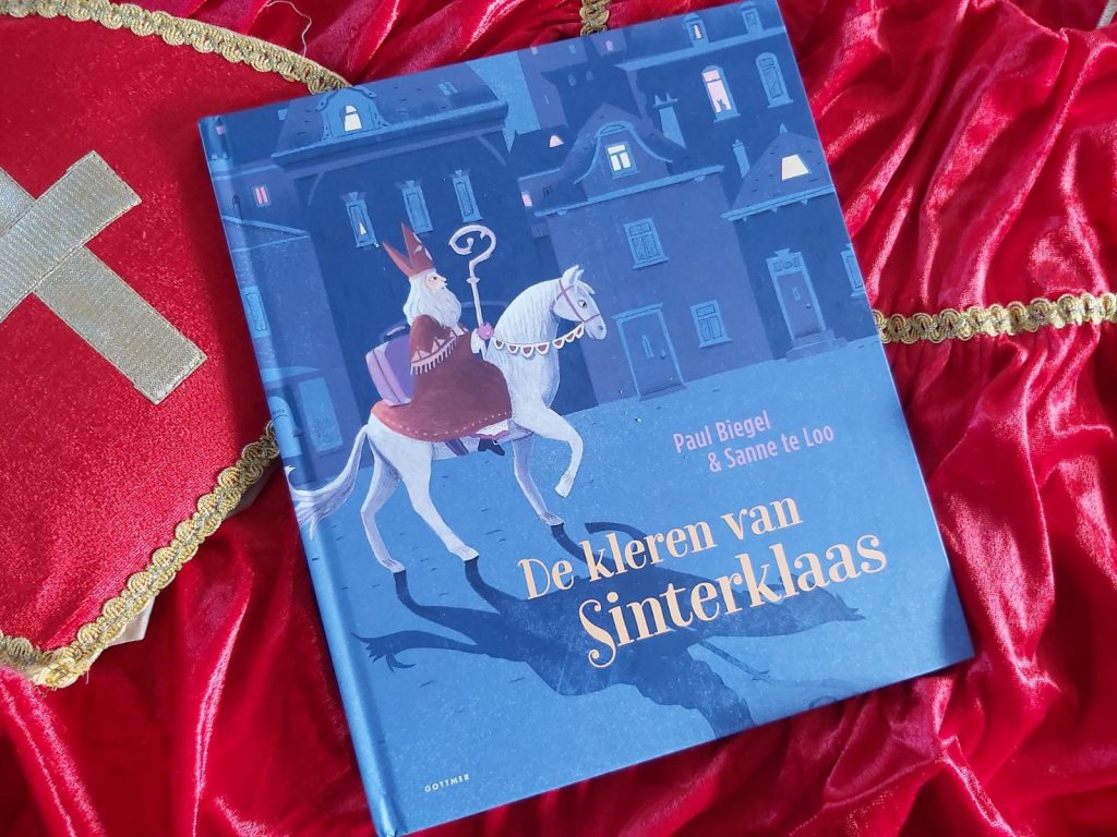 de kleren van Sinterklaas