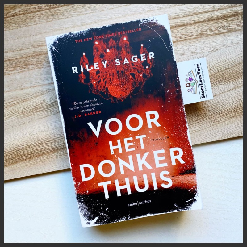 hoofd Voor het donker thuis