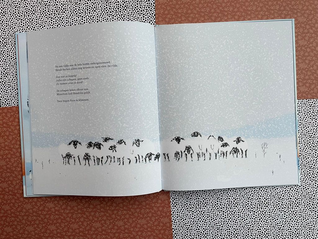 schapen in de sneeuw
