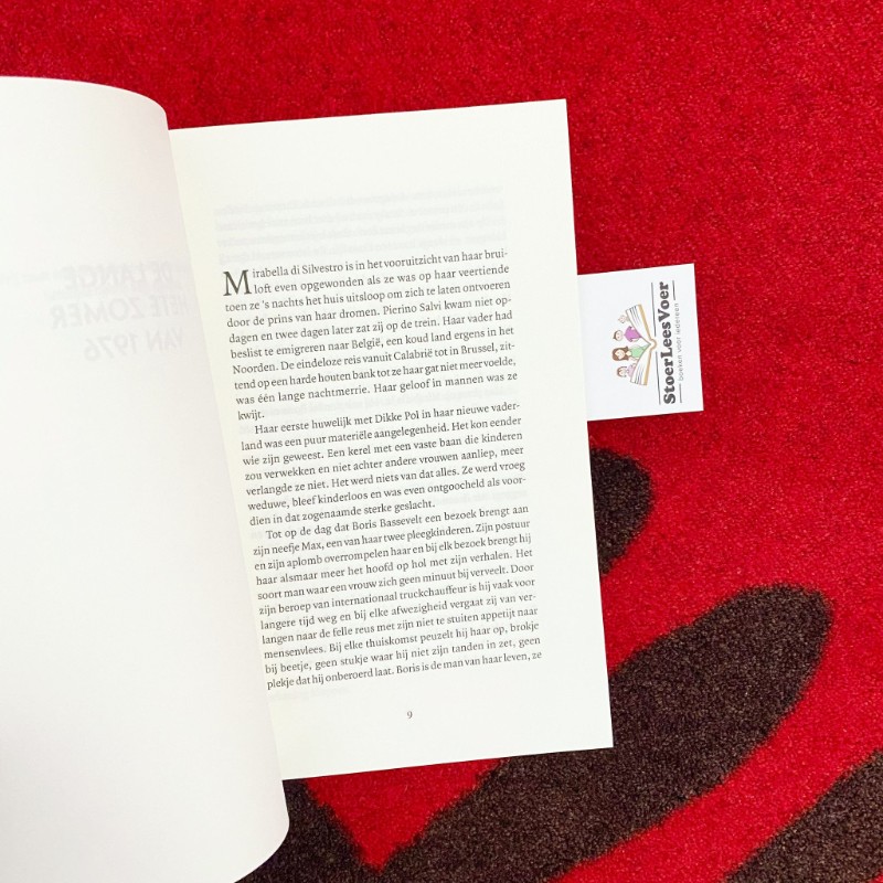 de eerste pagina uit het boek.