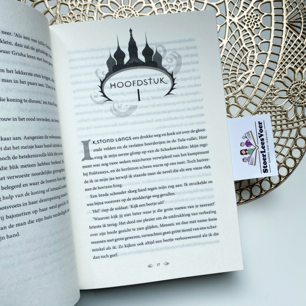 Schim en schaduw, een eerste boek uit De Grisha boekenserie
