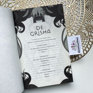 Schim en schaduw, een eerste boek uit De Grisha boekenserie